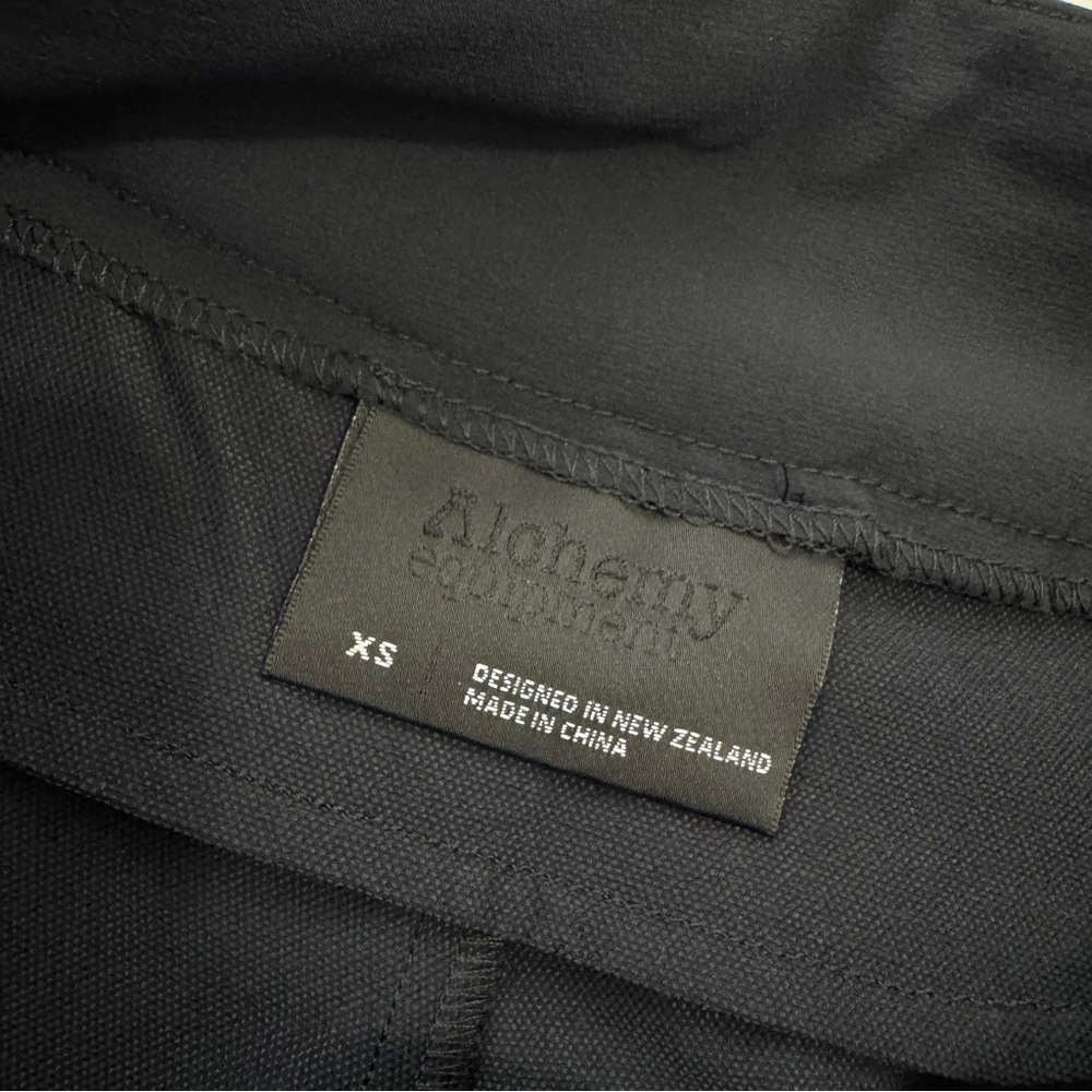 ALCHEMY EQUIPMENT BLACK Sz XS PERTEX EQUILIBRIUM PERFORMANCE PANT CROPPED PANTS - Picture 9 of 16